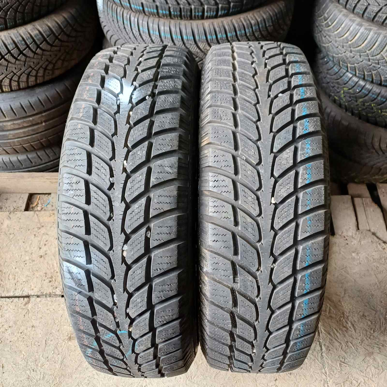 Savero WT 225/75R16